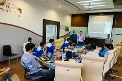 Treinamento de clientes na Indonésia em 2023