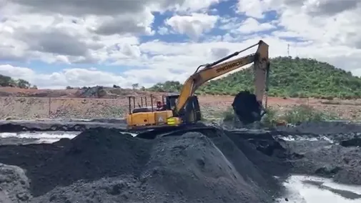 Escavadeira de esteiras ZG365