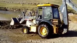 Retroescavadeira WZ30-25