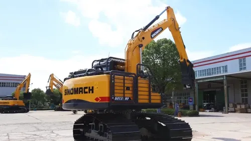 Escavadeira com garra florestal ZG135CF