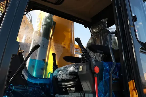 Escavadeira de esteiras ZG210(D)