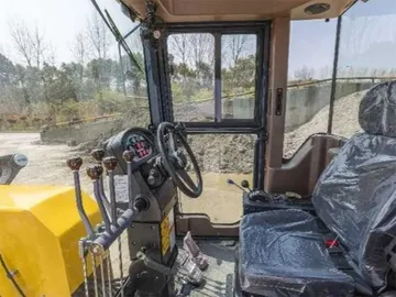 Motoniveladora PY130H