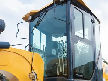 Motoniveladora PY220H