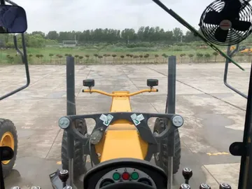 Motoniveladora PY260T