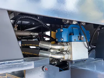 Retroescavadeira WZC20