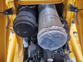 Controles piloto totalmente hidráulicos para carregamento e escavação