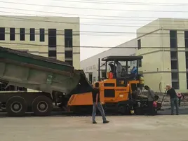 Pavimentadora de asfalto GYA4500