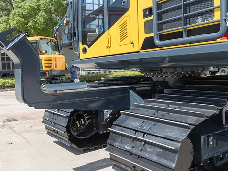 Escavadeira com garra florestal ZG135CF