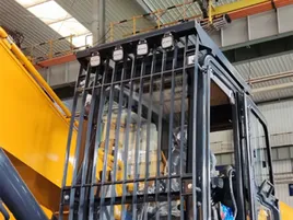 Escavadeira com garra orange peel ZG210H